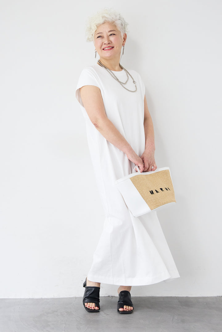 フレンチスリーブTワンピース