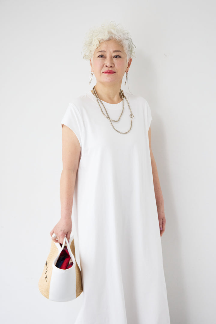 フレンチスリーブTワンピース