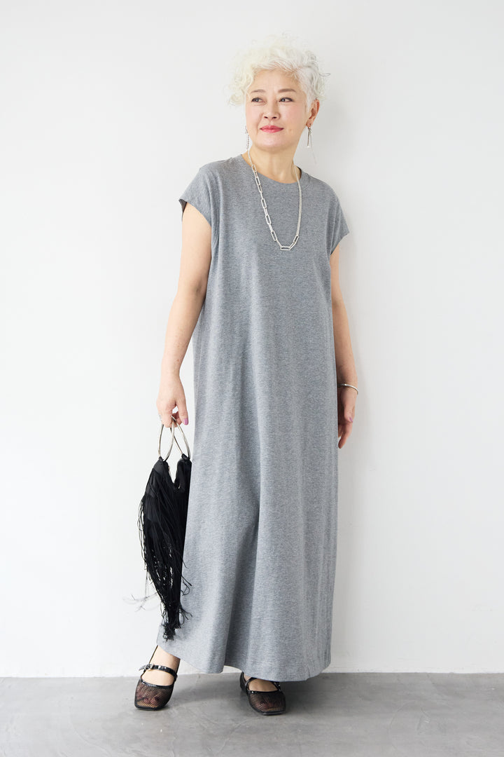 フレンチスリーブTワンピース