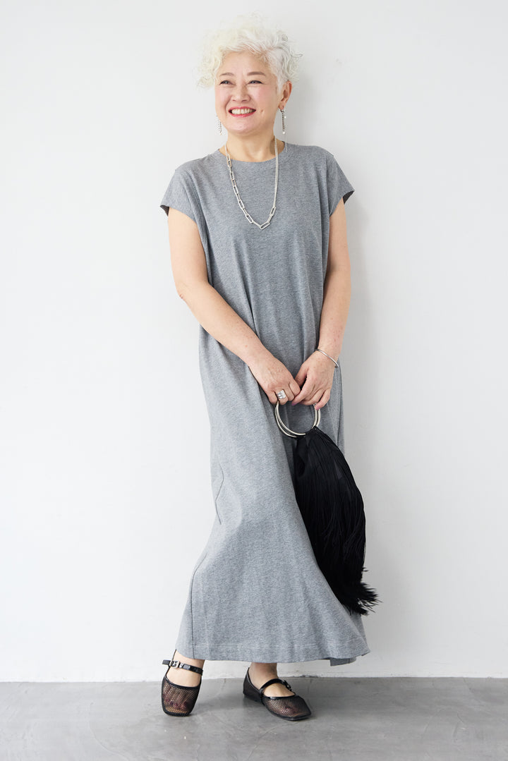 フレンチスリーブTワンピース