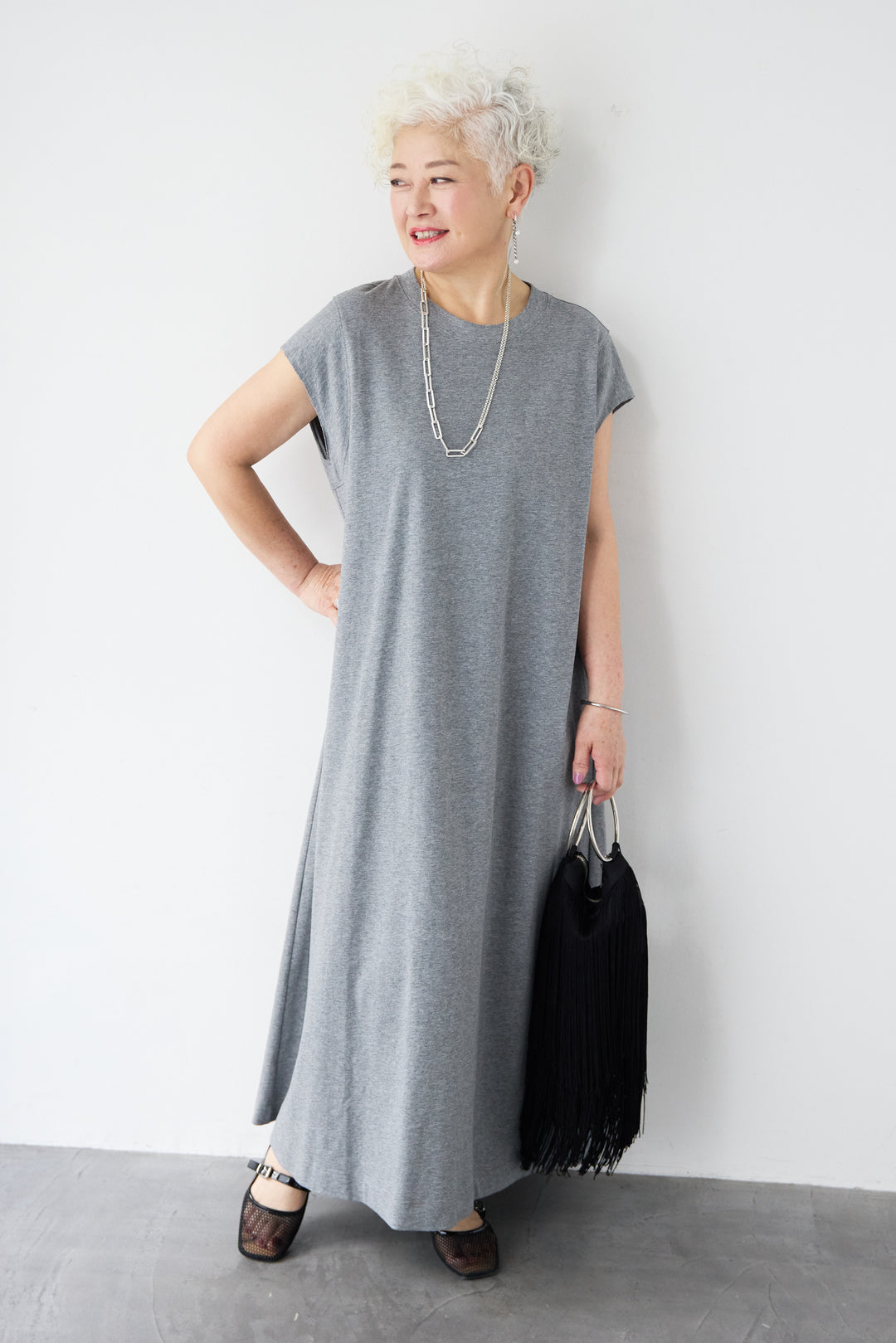 フレンチスリーブTワンピース