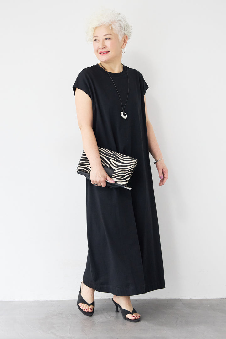 フレンチスリーブTワンピース