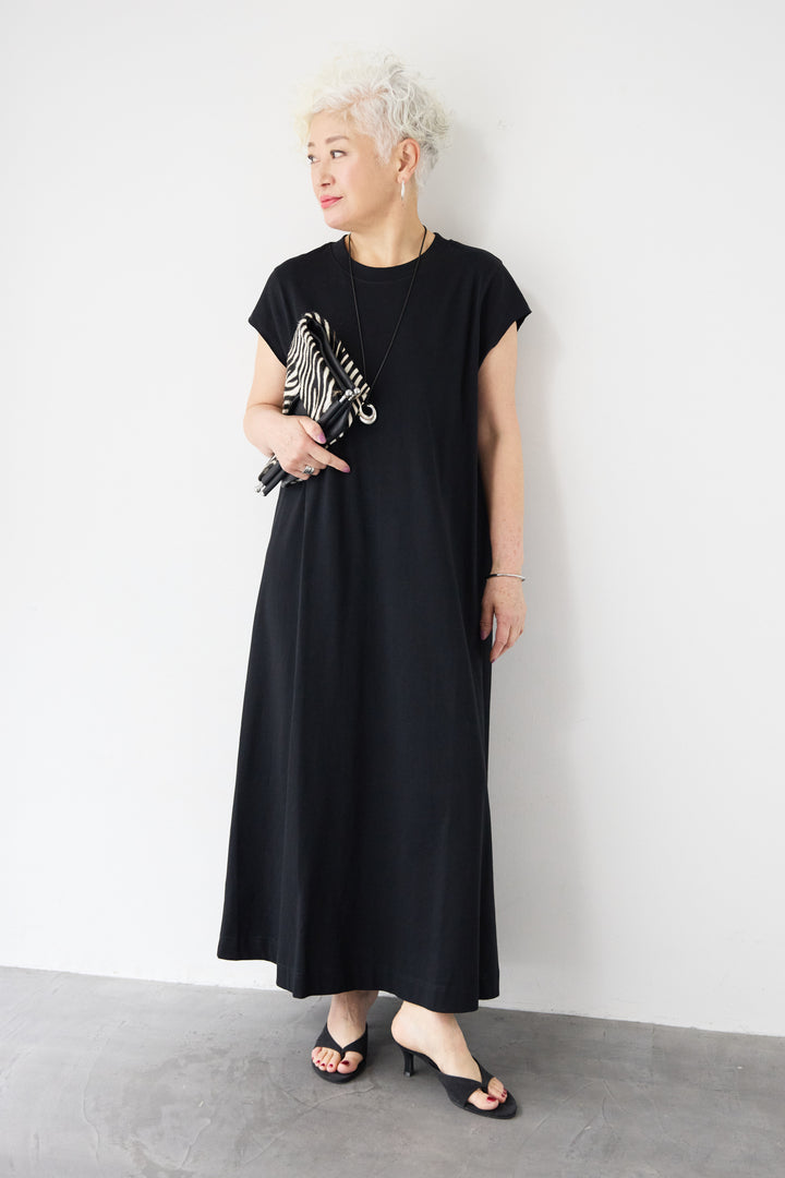 フレンチスリーブTワンピース