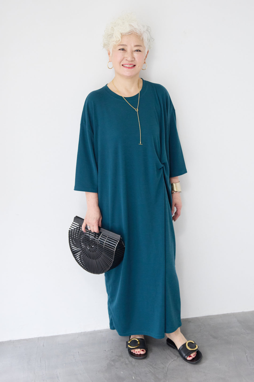 ツイストデザインワンピース