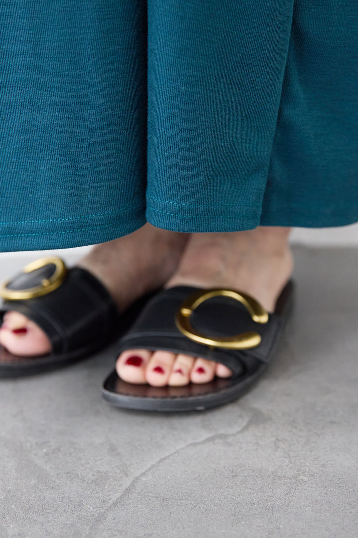 ツイストデザインワンピース