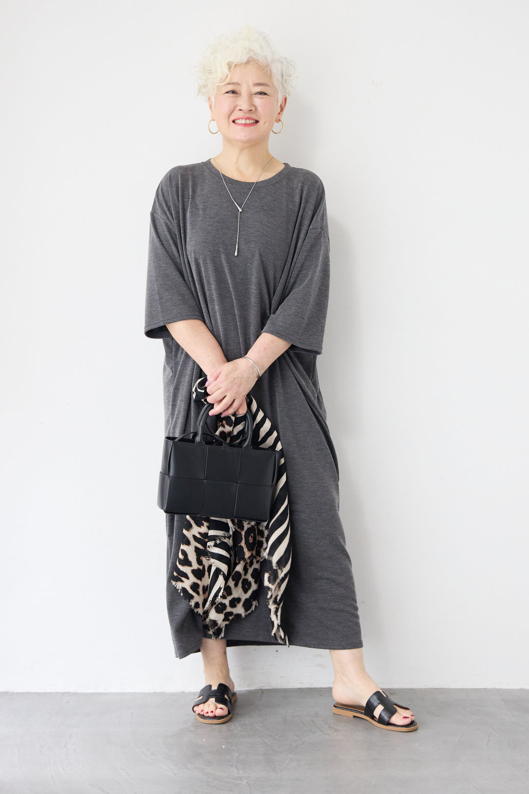 ツイストデザインワンピース