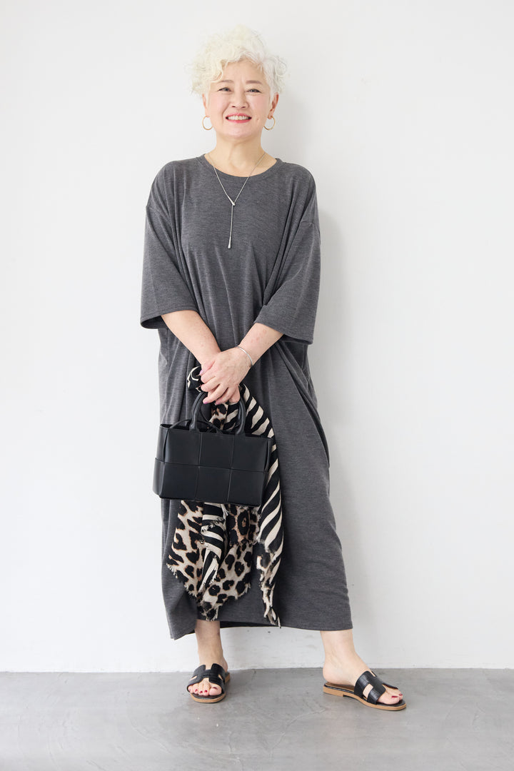 ツイストデザインワンピース