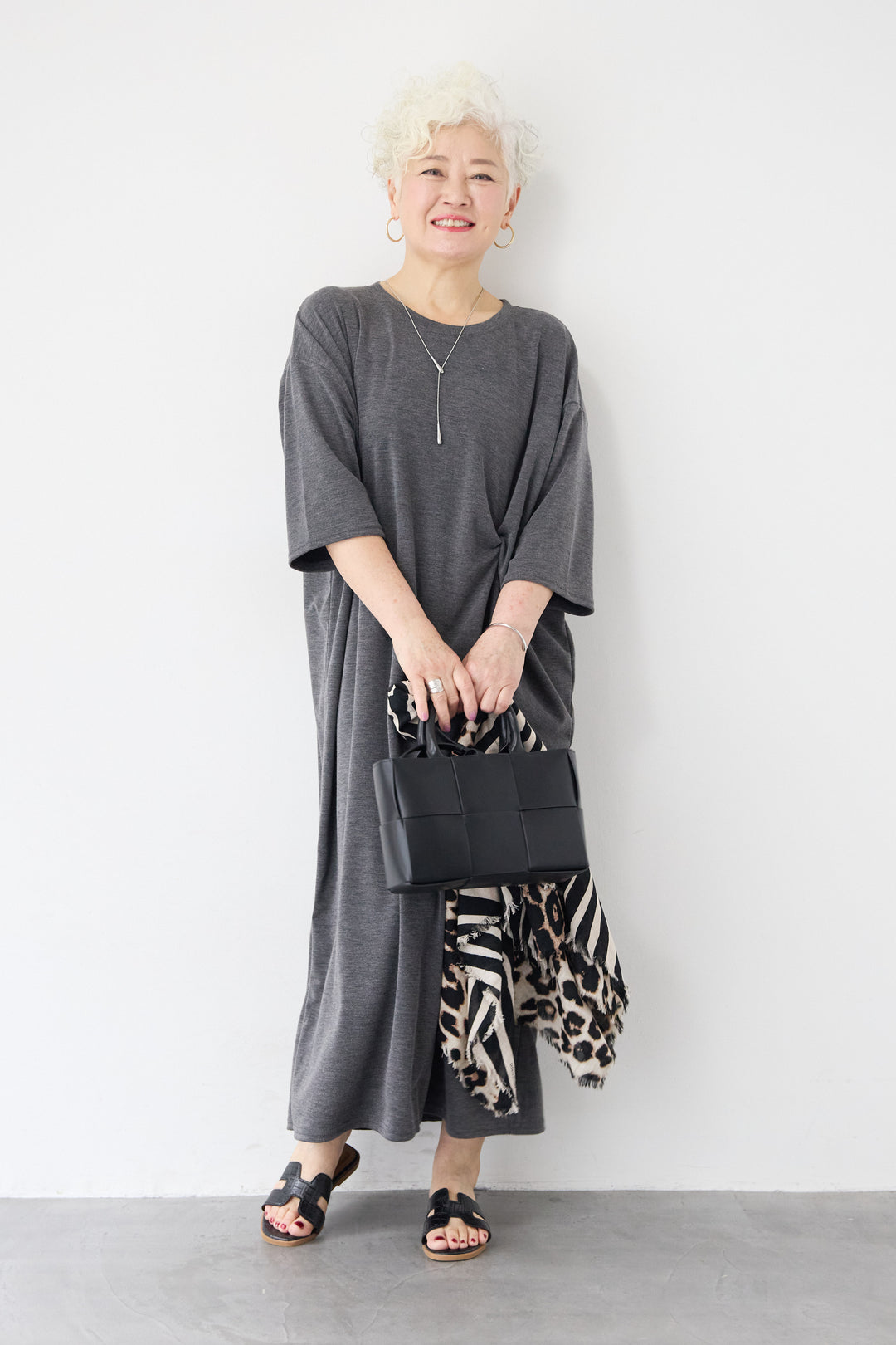 ツイストデザインワンピース