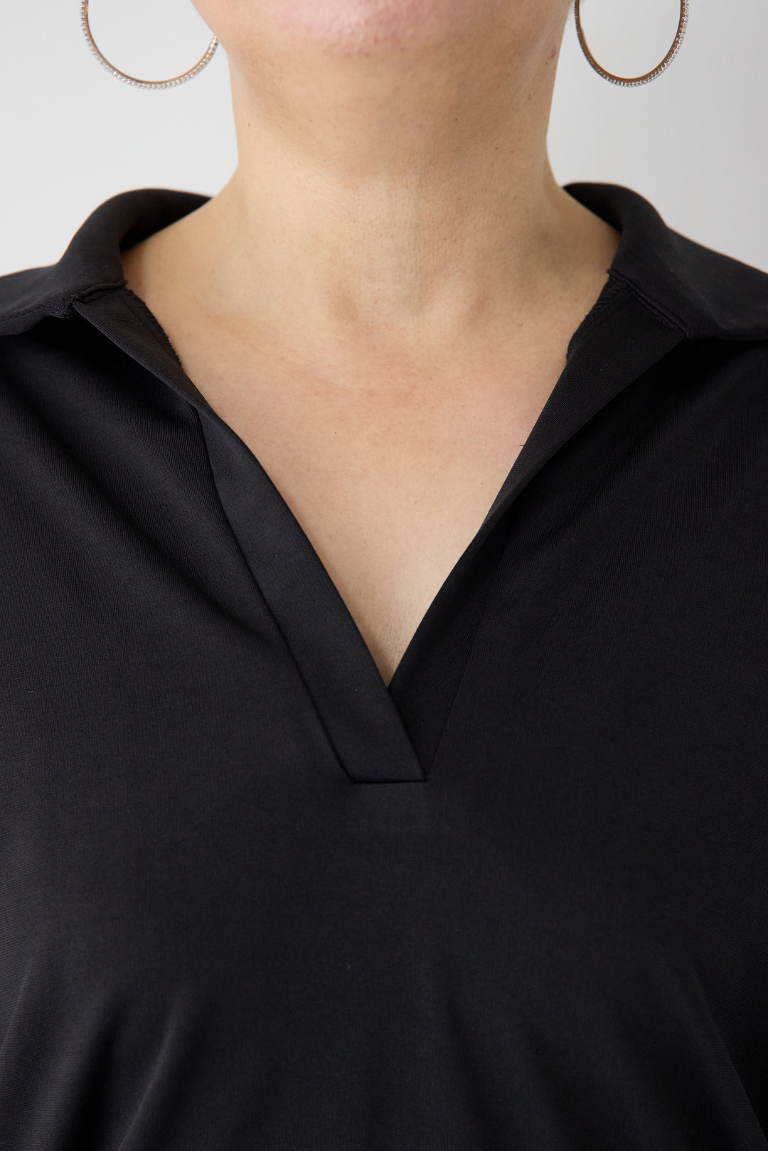 スキッパーポンチプルオーバー