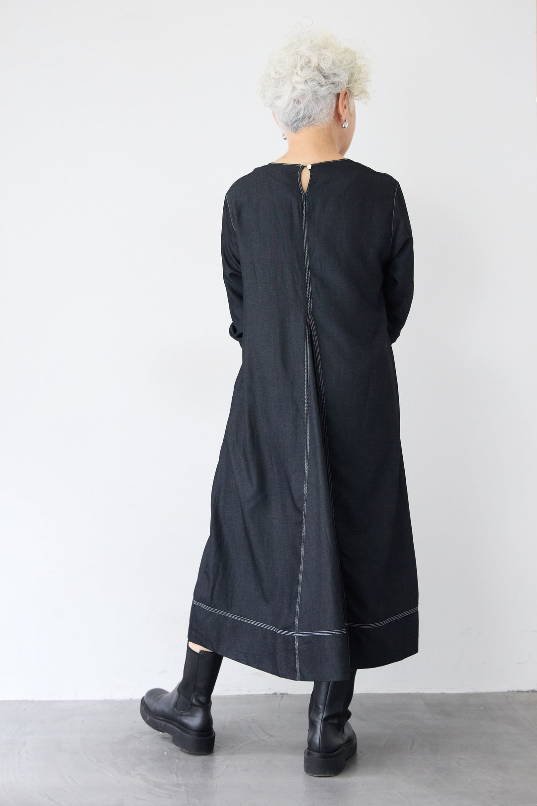 ソフトデニムステッチワンピース