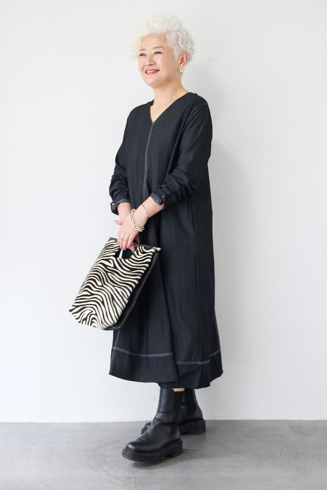 ソフトデニムステッチワンピース