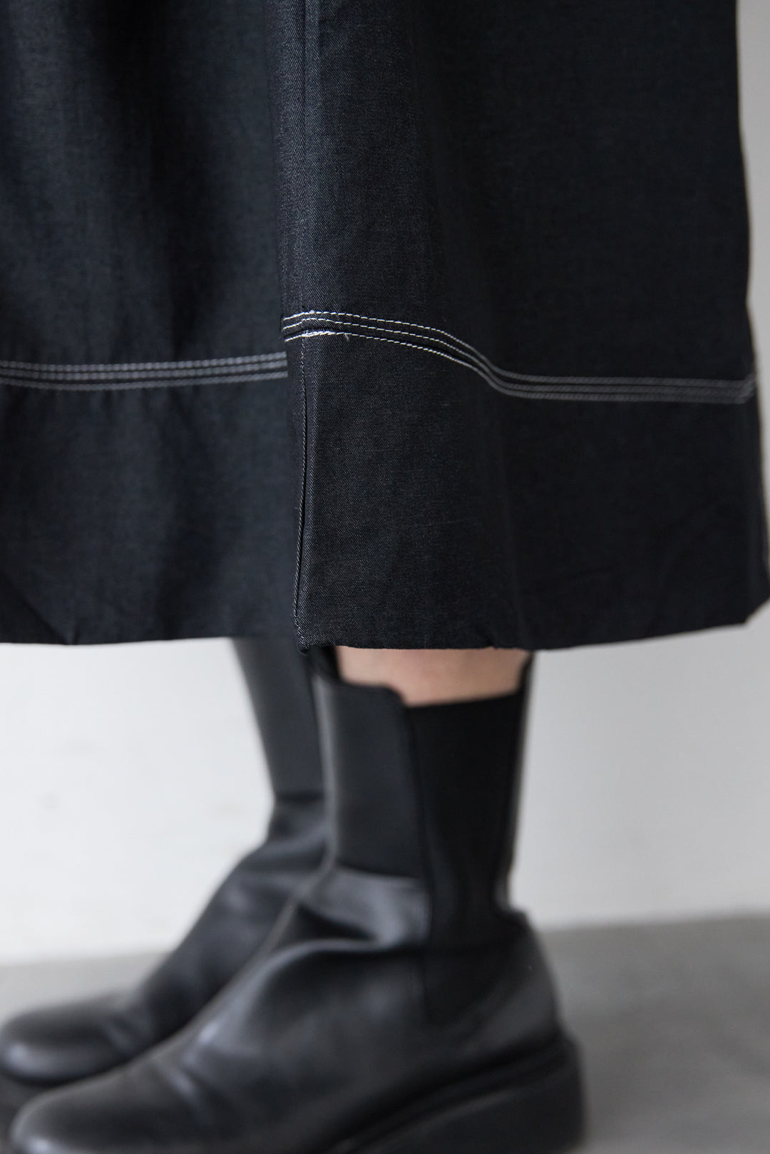 ソフトデニムステッチワンピース