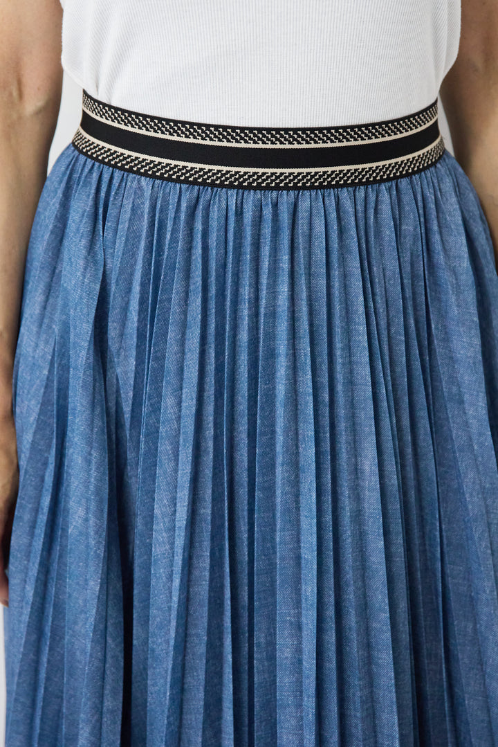 シアーデニムプリーツスカート