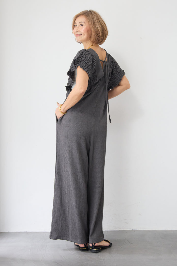 ふくれジャガード シャーリングサロペット