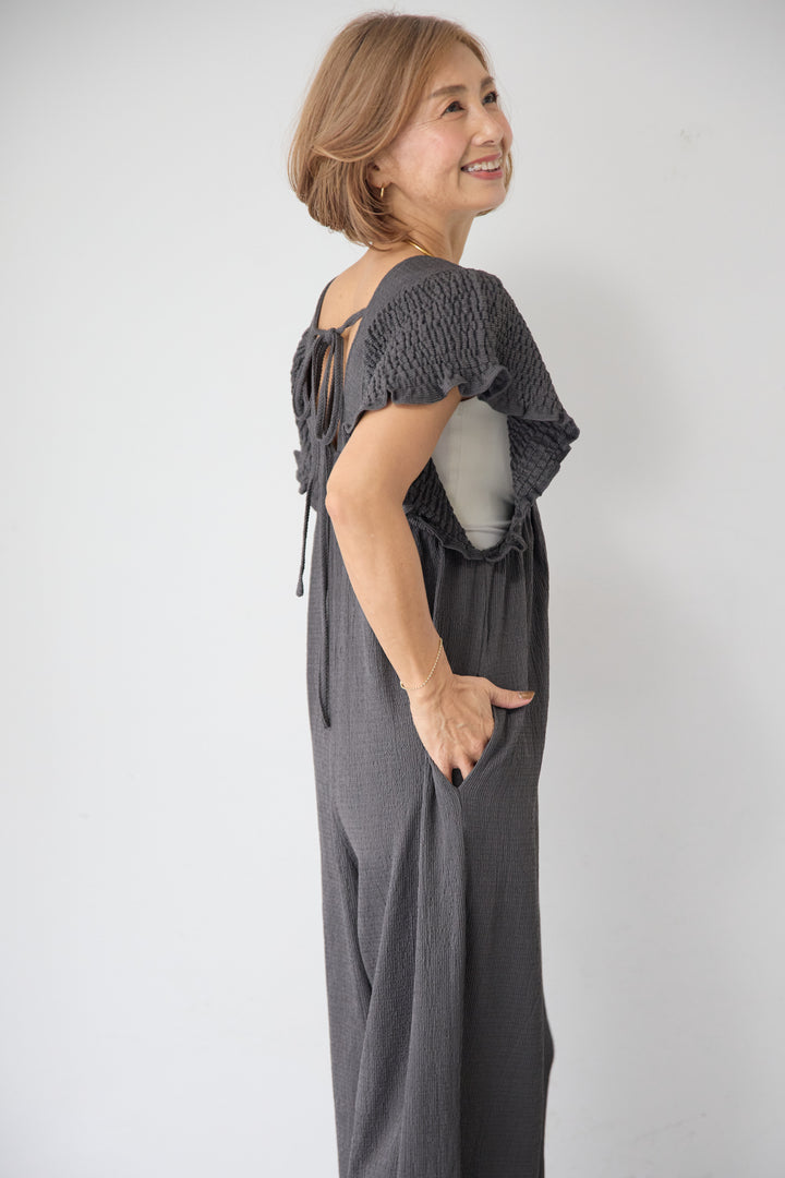 ふくれジャガード シャーリングサロペット