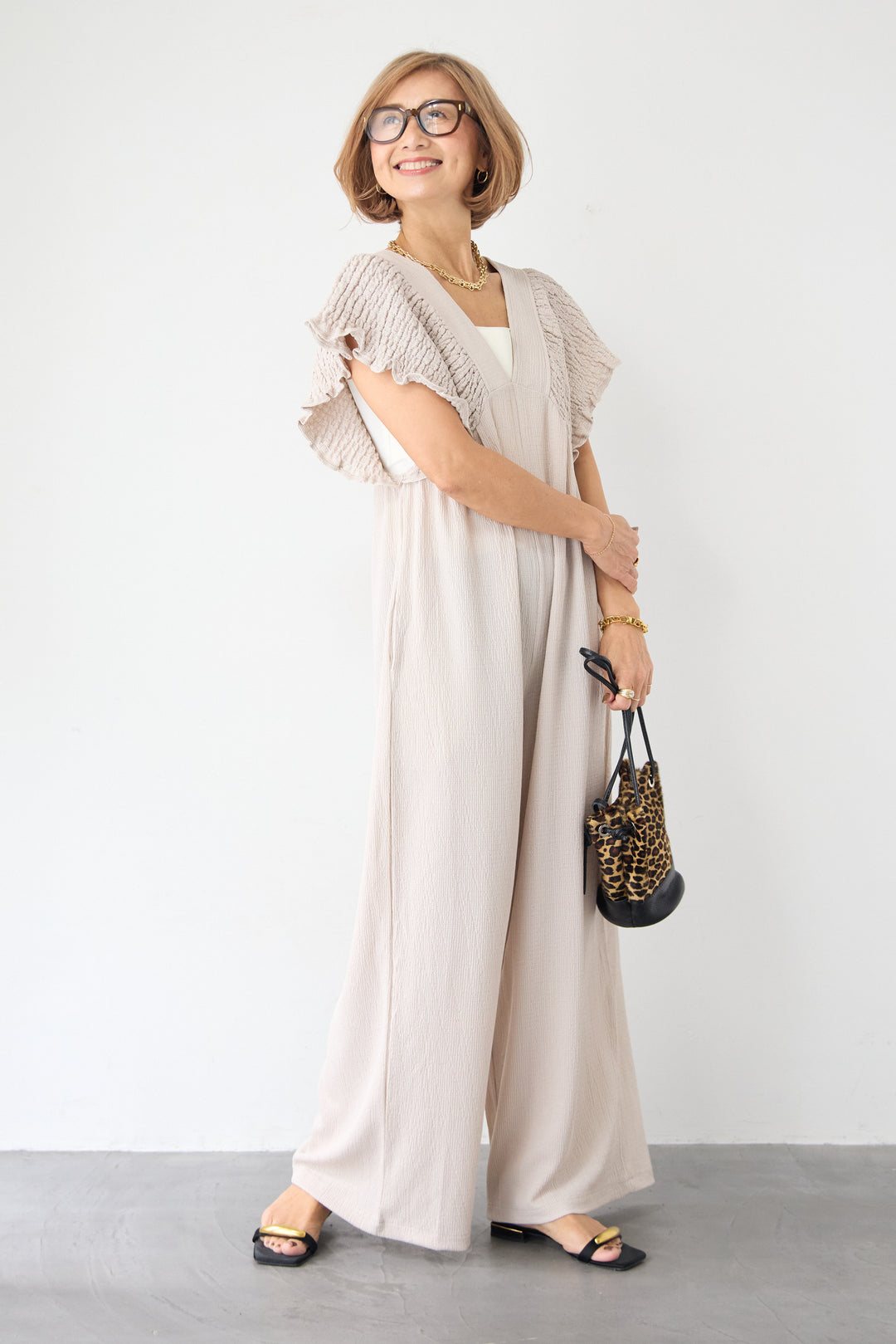 ふくれジャガード シャーリングサロペット