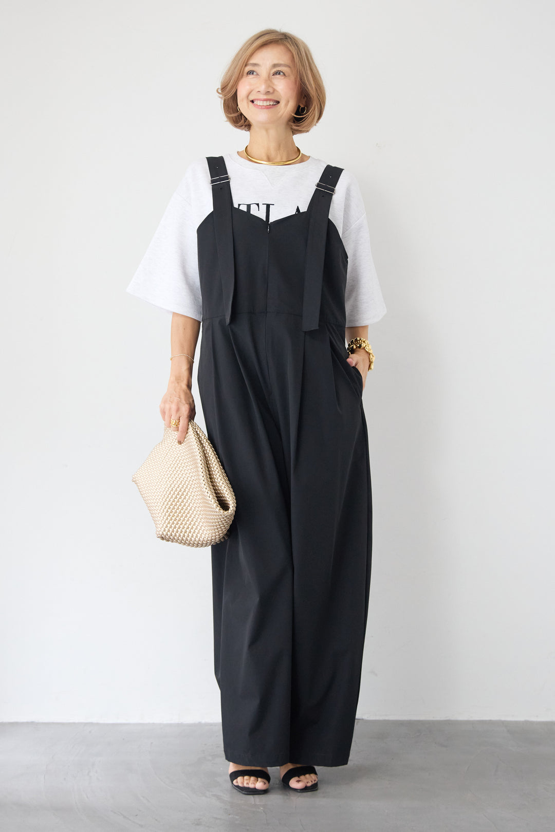 [SET]【セットアップ対応】刺繍ロゴ 5分袖スウェットプルオーバー+【接触冷感】ベルトサロペットパンツ(2set)