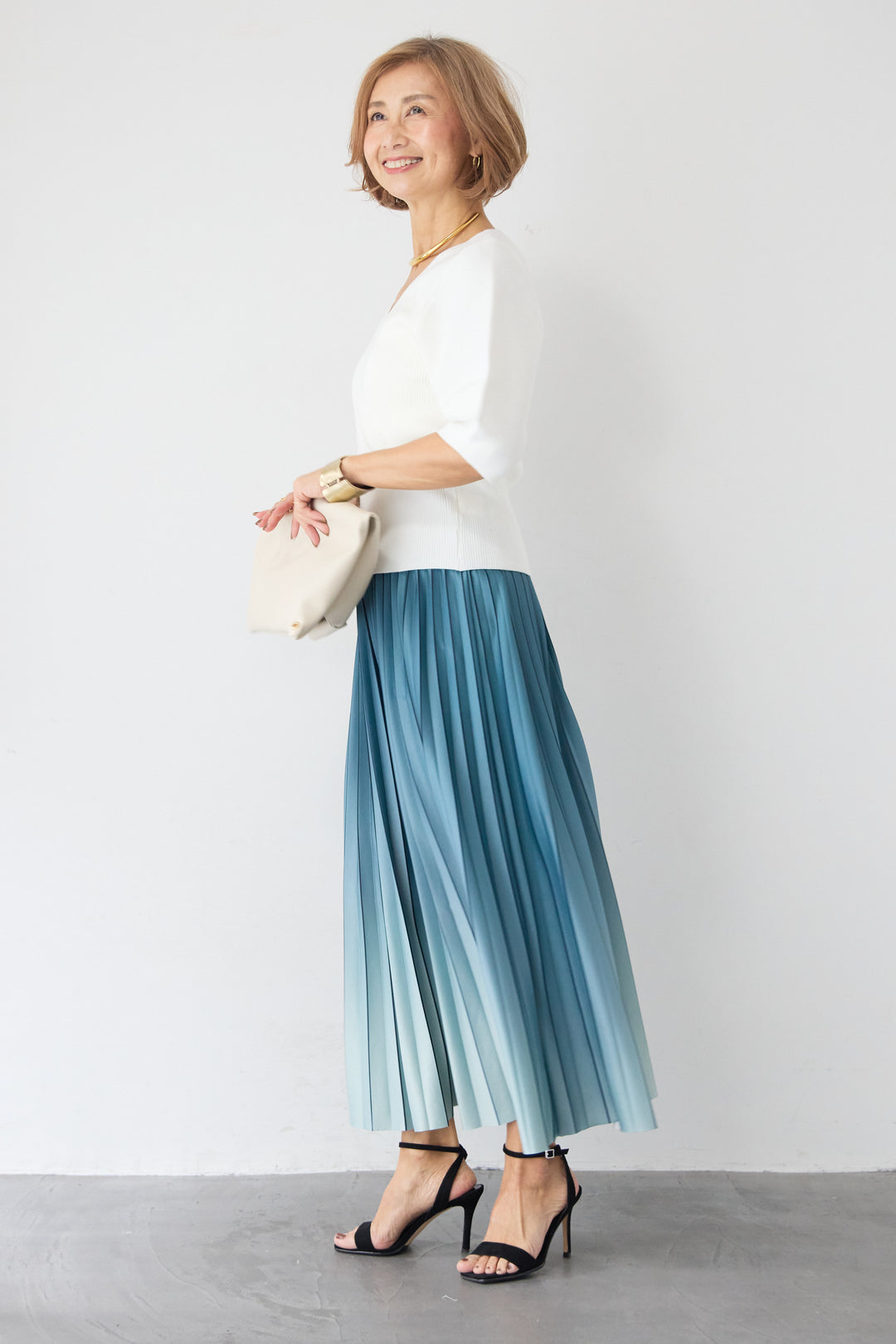 5分袖 Vネック リブプルオーバー