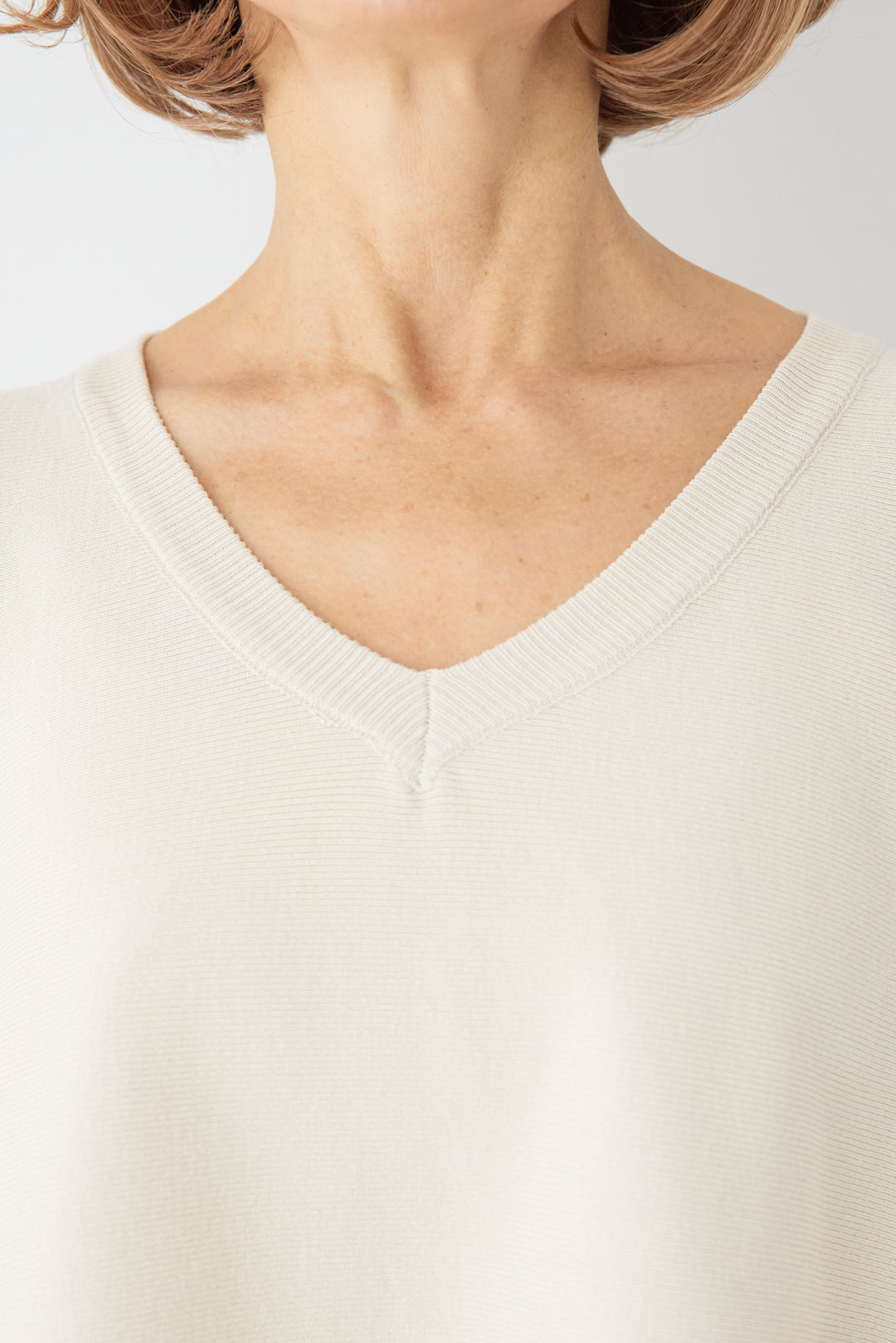 Vネックオーバーニット×ワイドパンツ ニットセットアップ