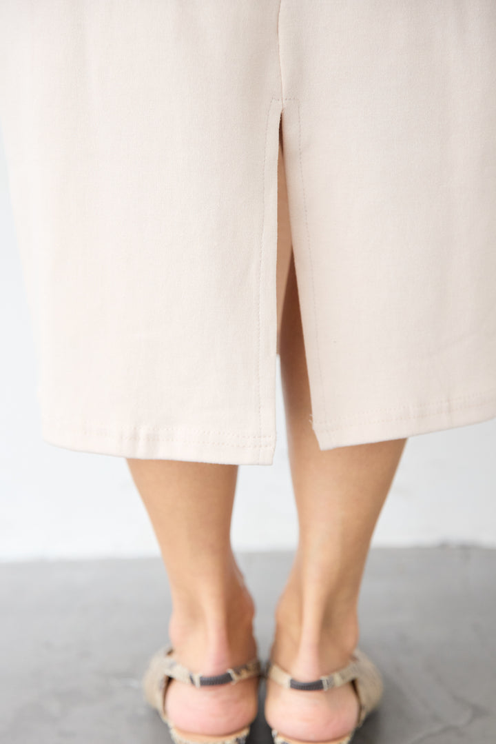 フーディパーカー＆タイトスカート セットアップ