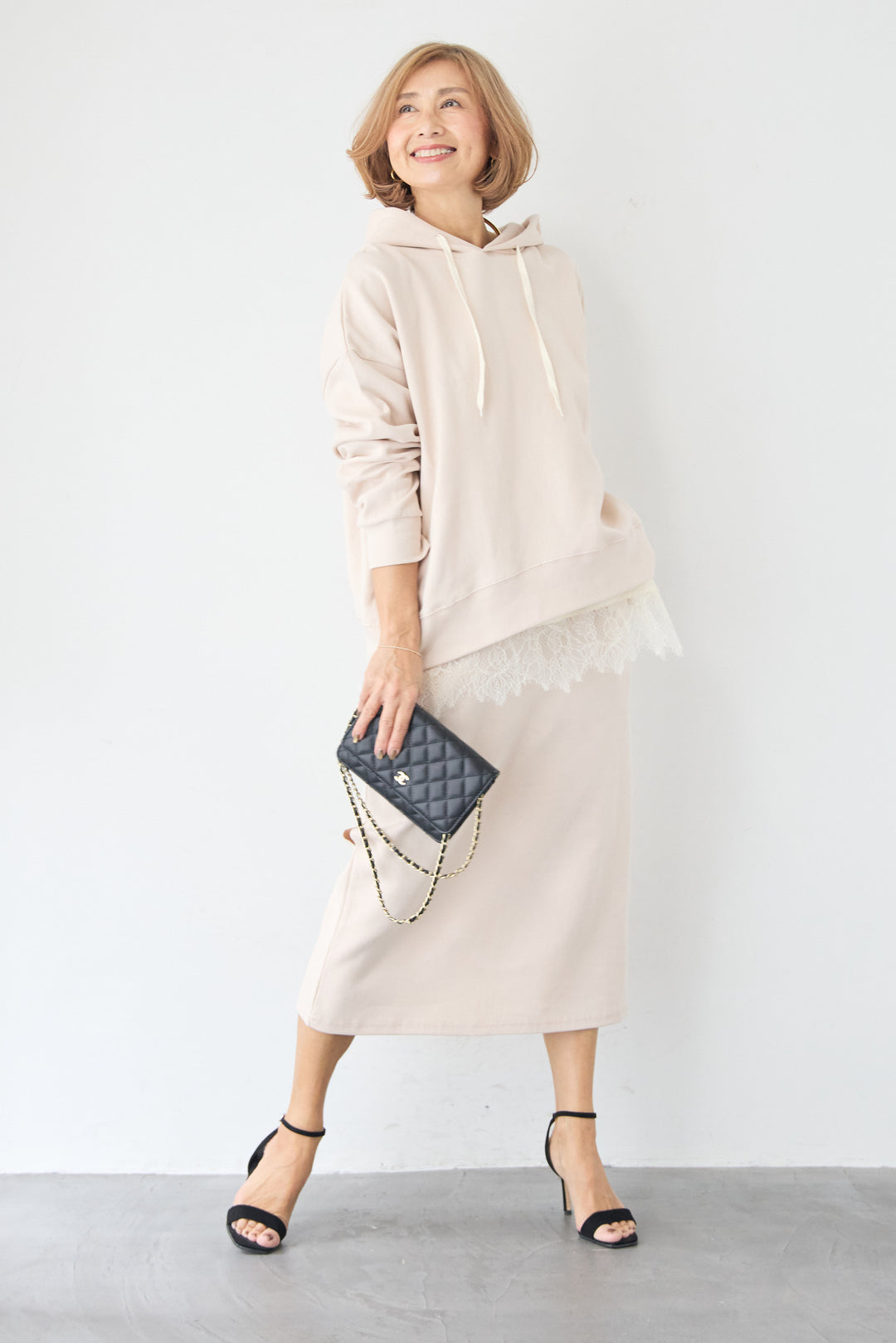 [SET]フーディパーカー＆タイトスカート セットアップ+シルキーエリュール レースキャミソール(2set)