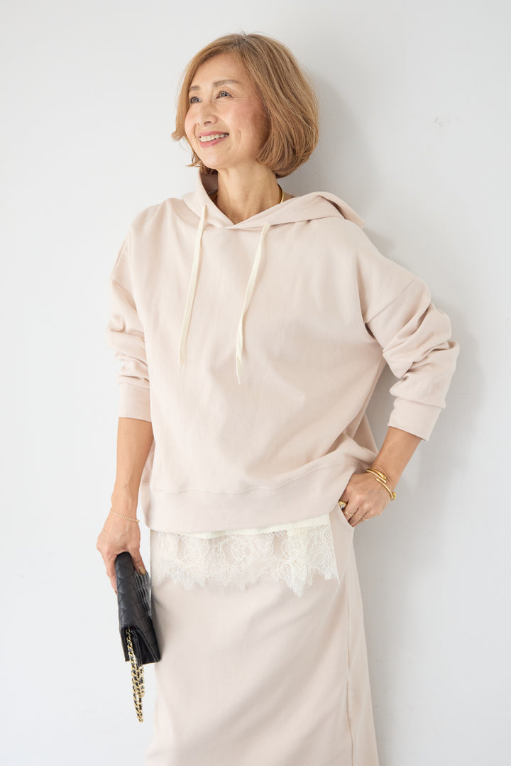 フーディパーカー＆タイトスカート セットアップ