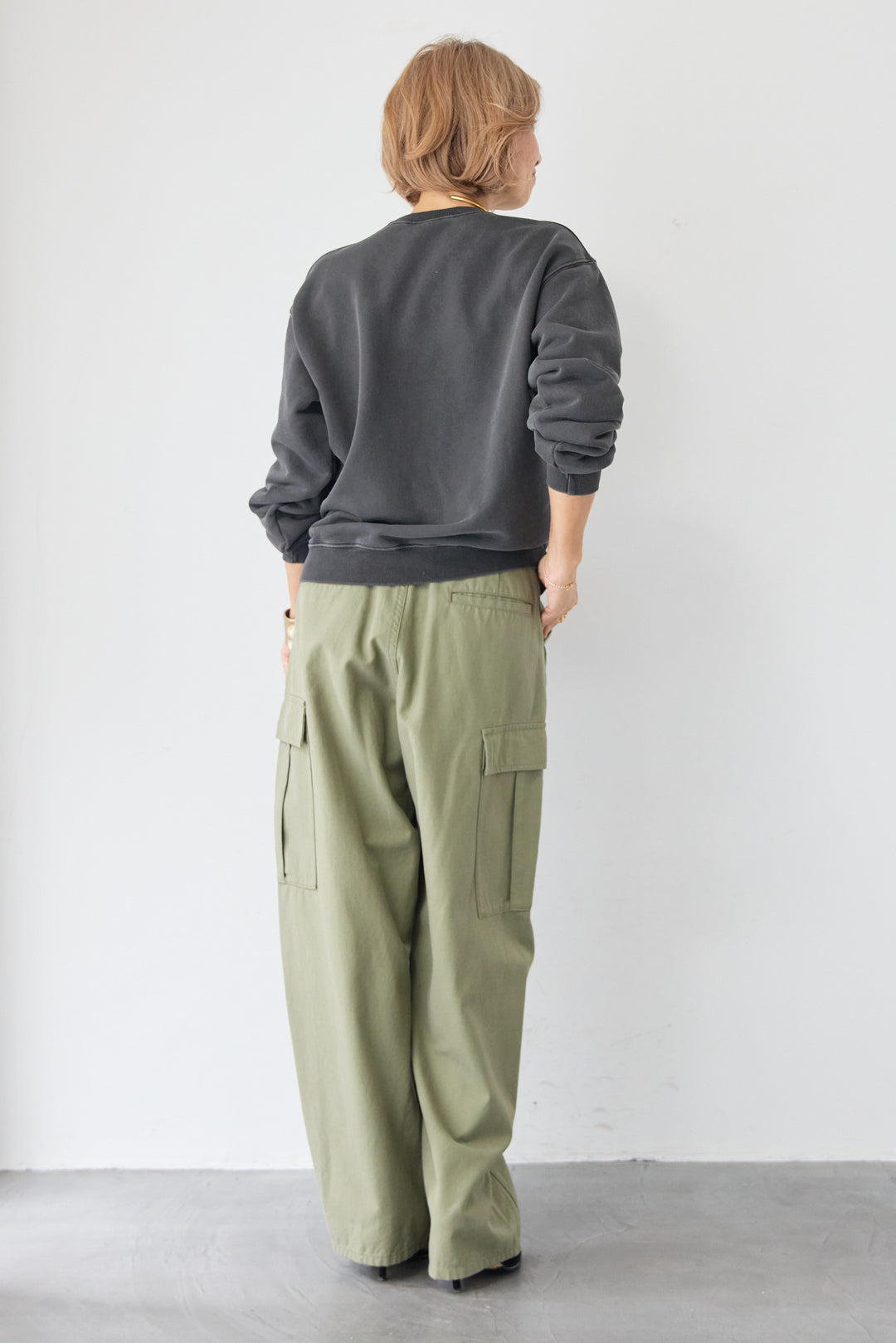 [SET]ヴィンテージライク ミッキースウェット+テンセルカーゴパンツ(2set)