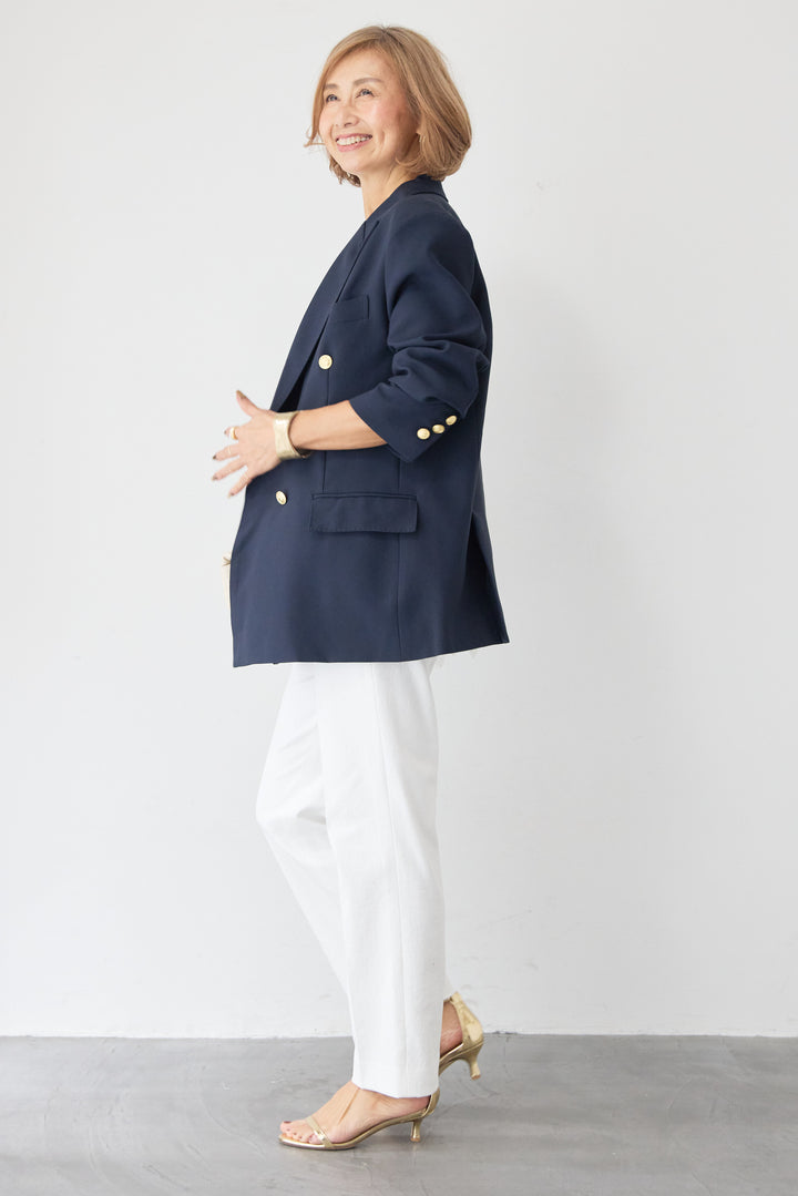 金ボタン ダブルブレストブレザー