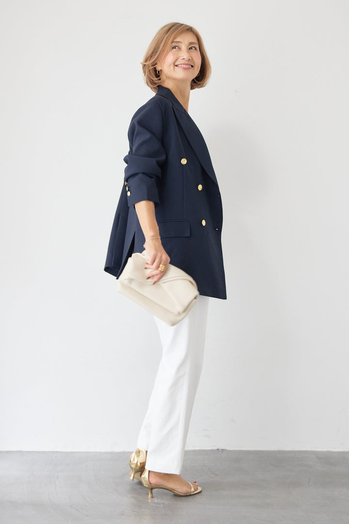 金ボタン ダブルブレストブレザー