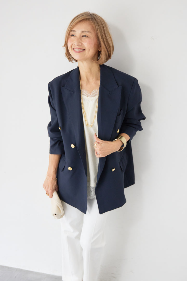 金ボタン ダブルブレストブレザー