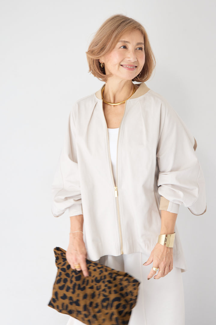 バックフレア 切替ジップアップブルゾン