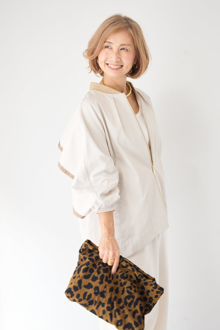 バックフレア 切替ジップアップブルゾン