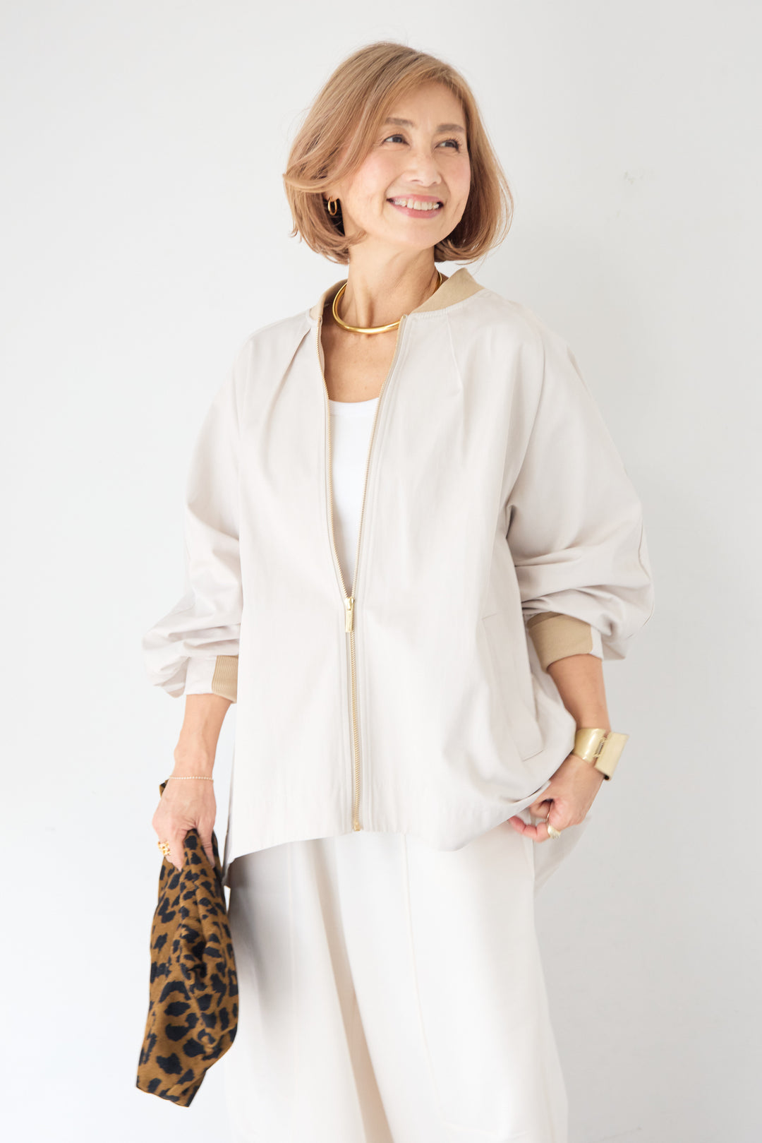 バックフレア 切替ジップアップブルゾン