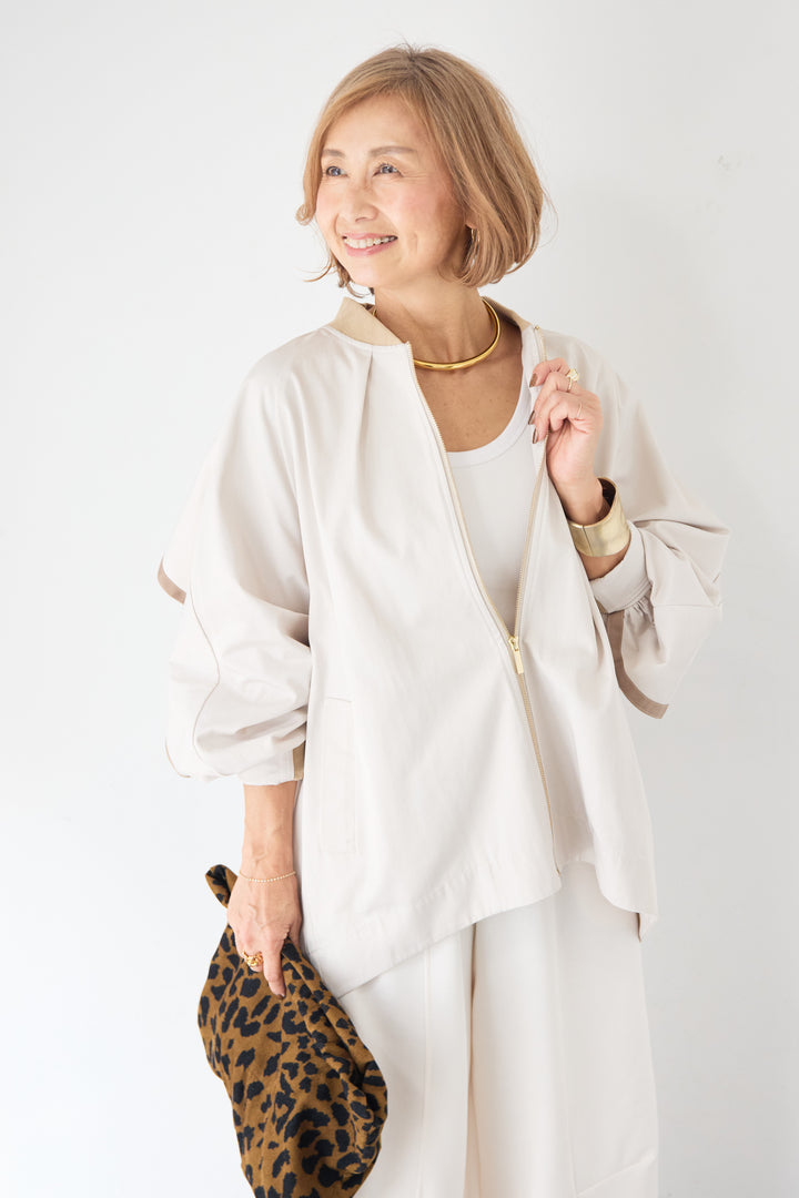 バックフレア 切替ジップアップブルゾン