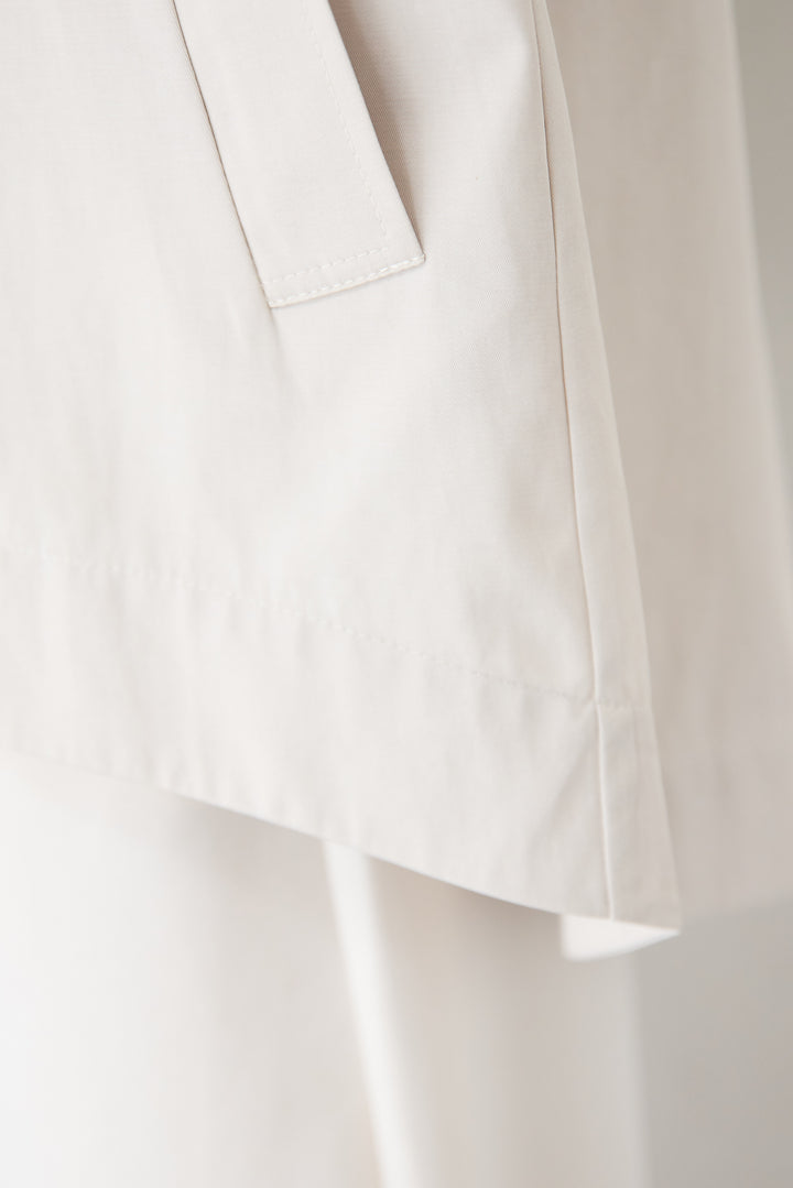 バックフレア 切替ジップアップブルゾン