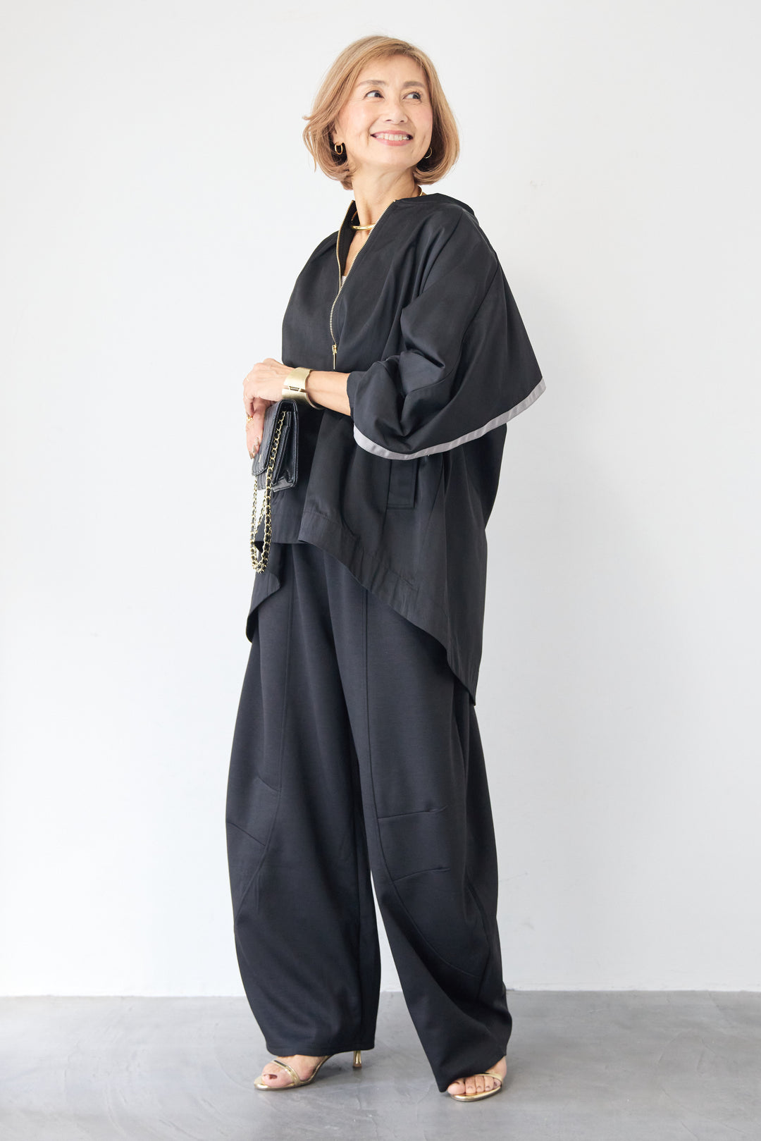 バックフレア 切替ジップアップブルゾン