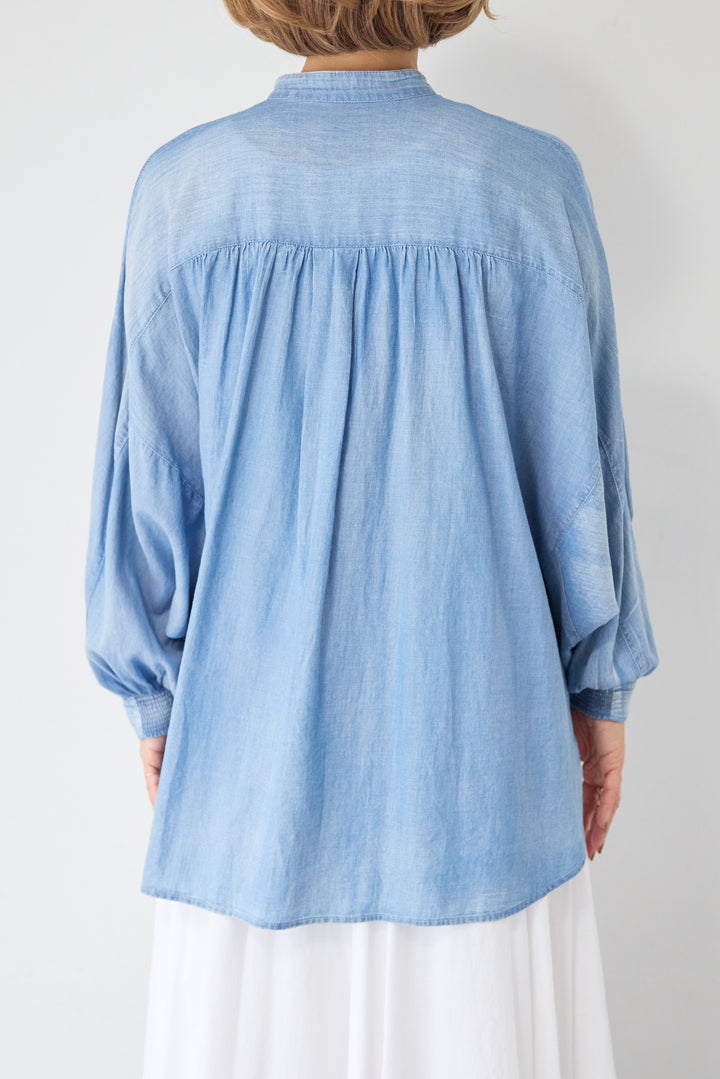 デニム調ボリュームスリーブシャツ