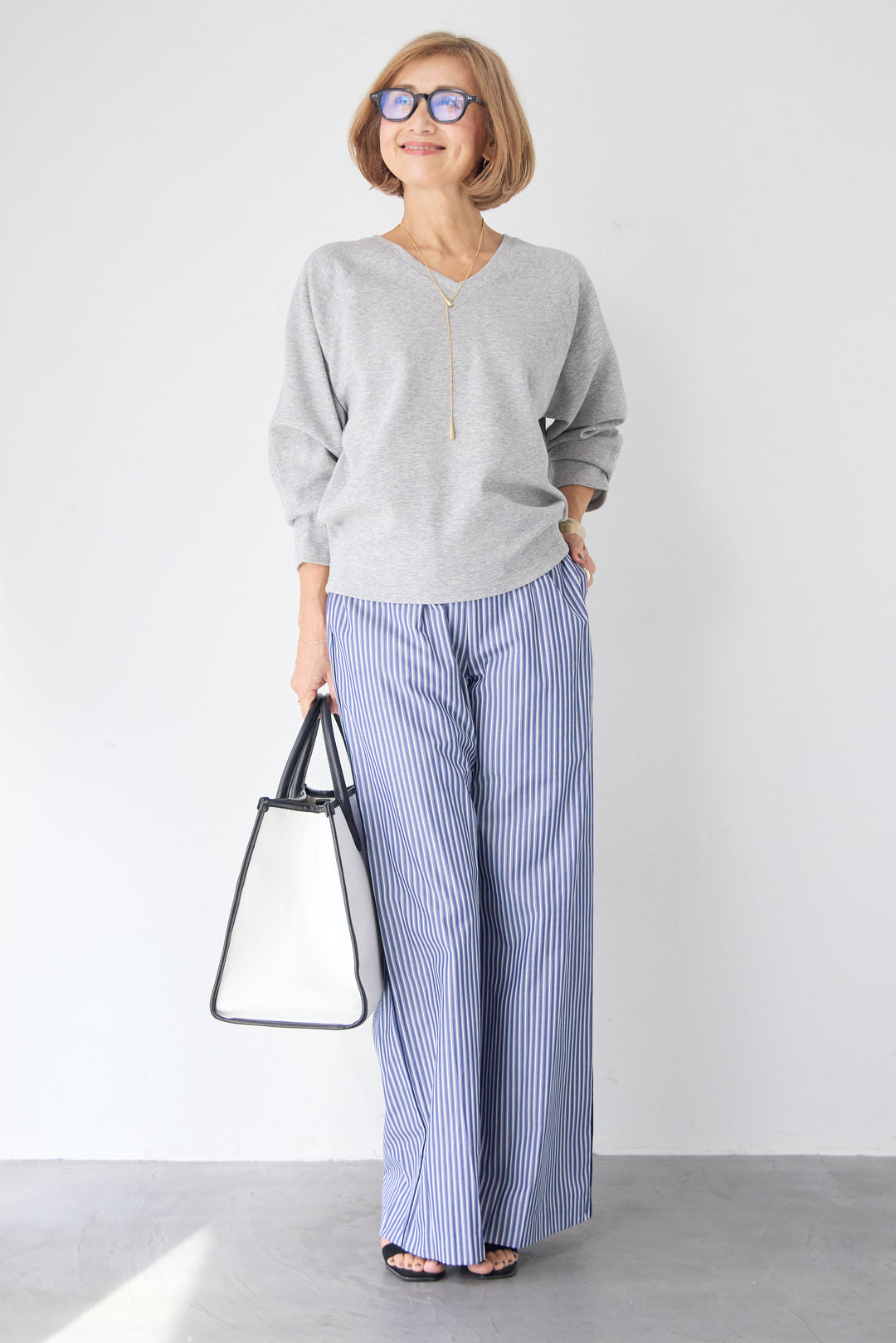 Vネック ラグラン カットソー