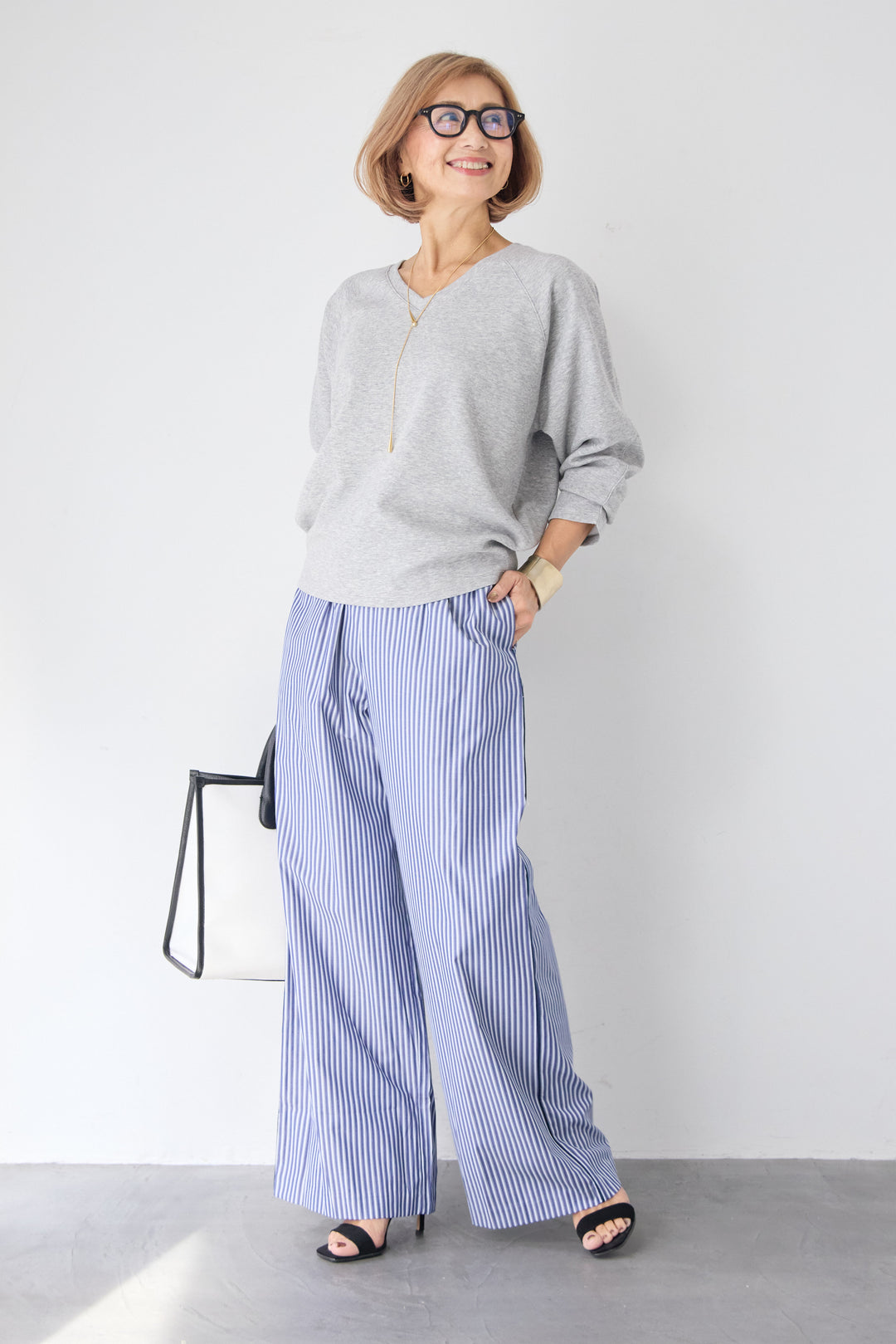 Vネック ラグラン カットソー