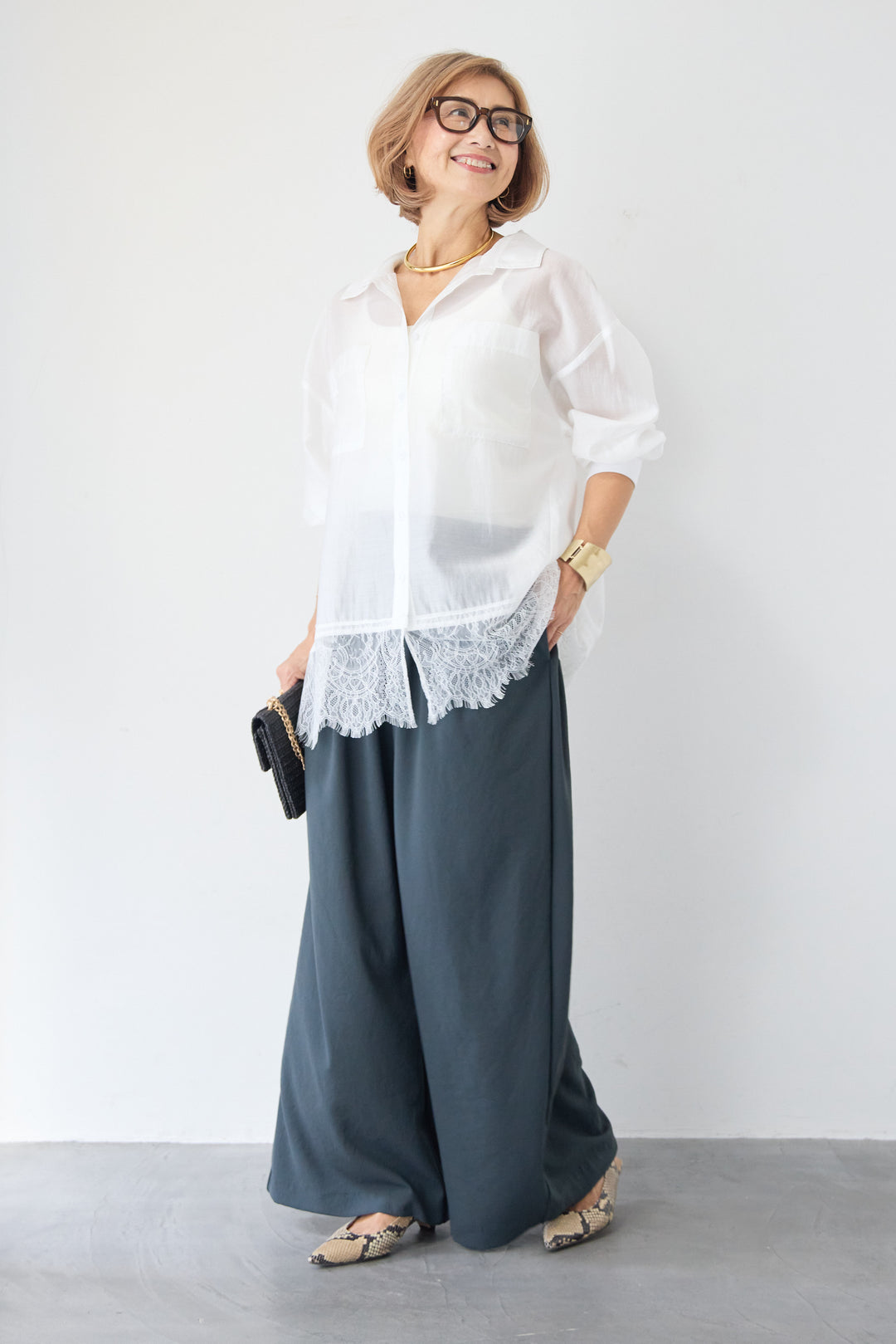 裾レース テンセル混シアーオーバーシャツ