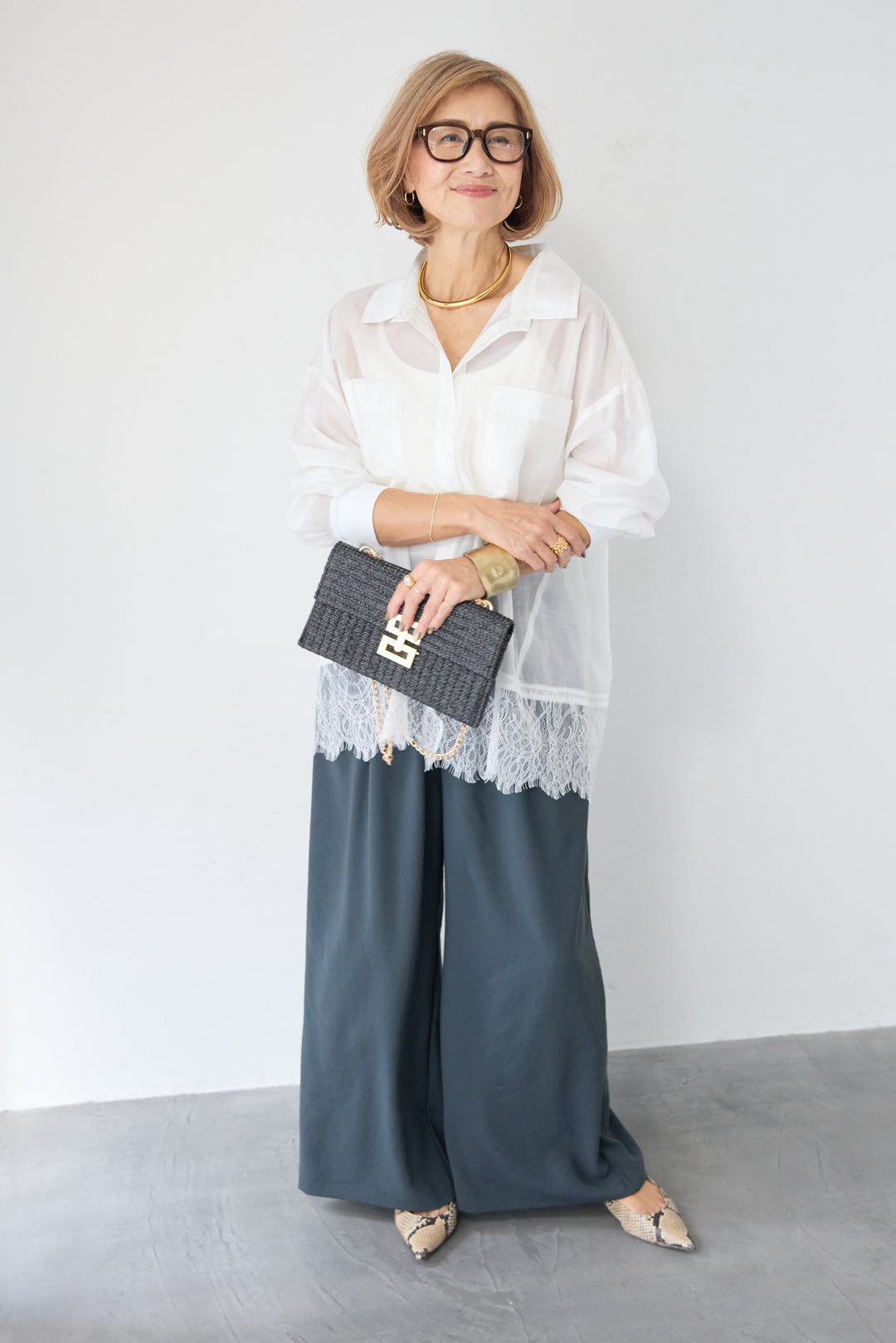 裾レース テンセル混シアーオーバーシャツ