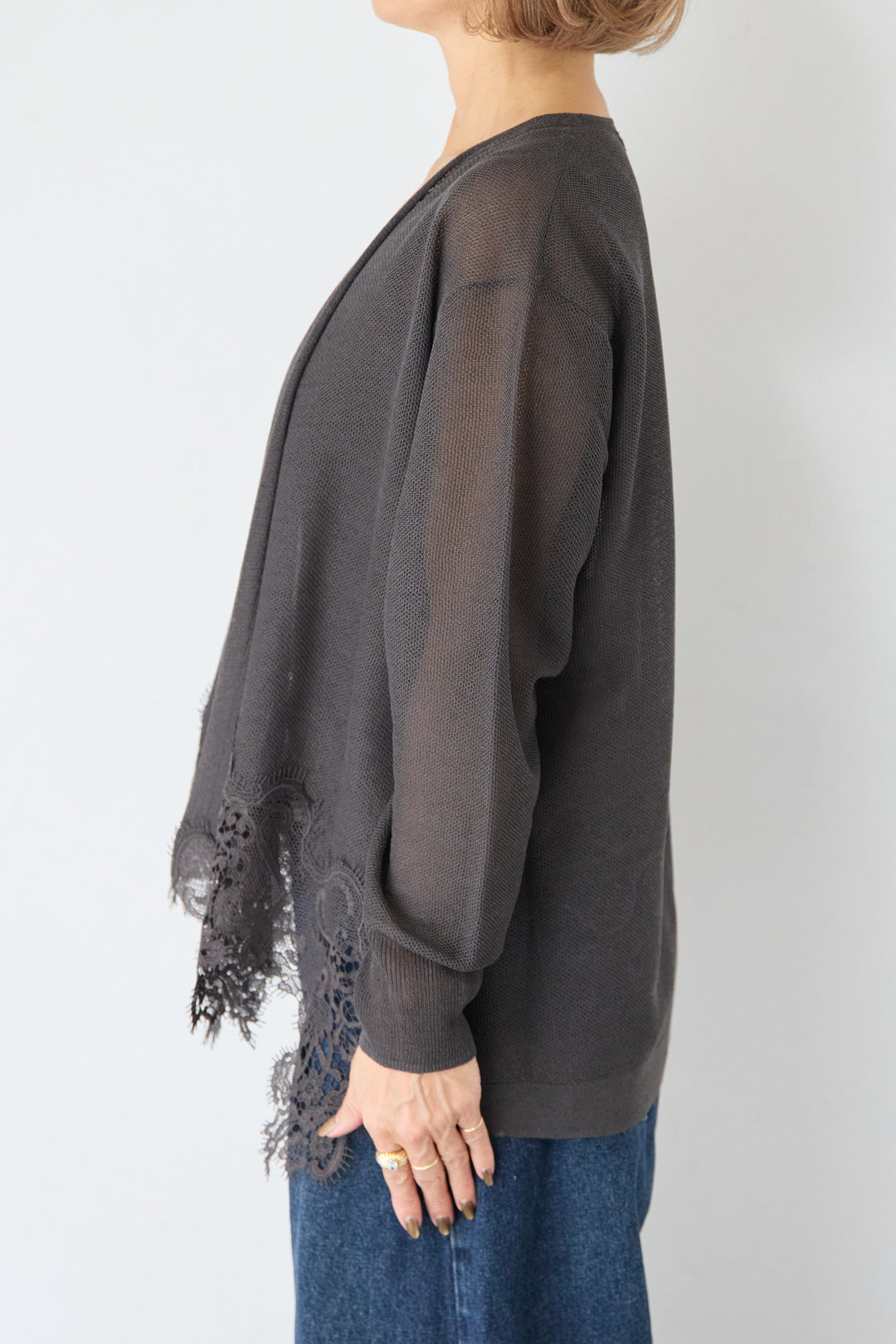 裾リバーレース切り替え シアーニットカーディガン