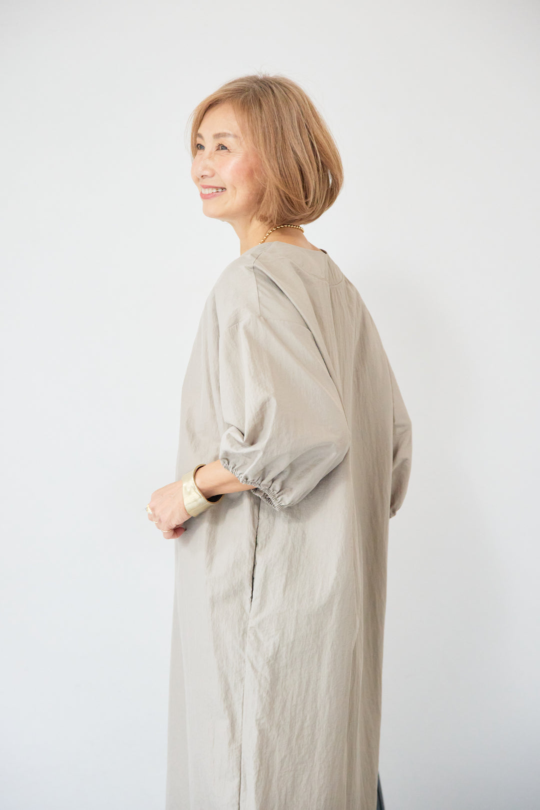 ワッシャー加工 Vネック パフスリーブ ロングワンピース