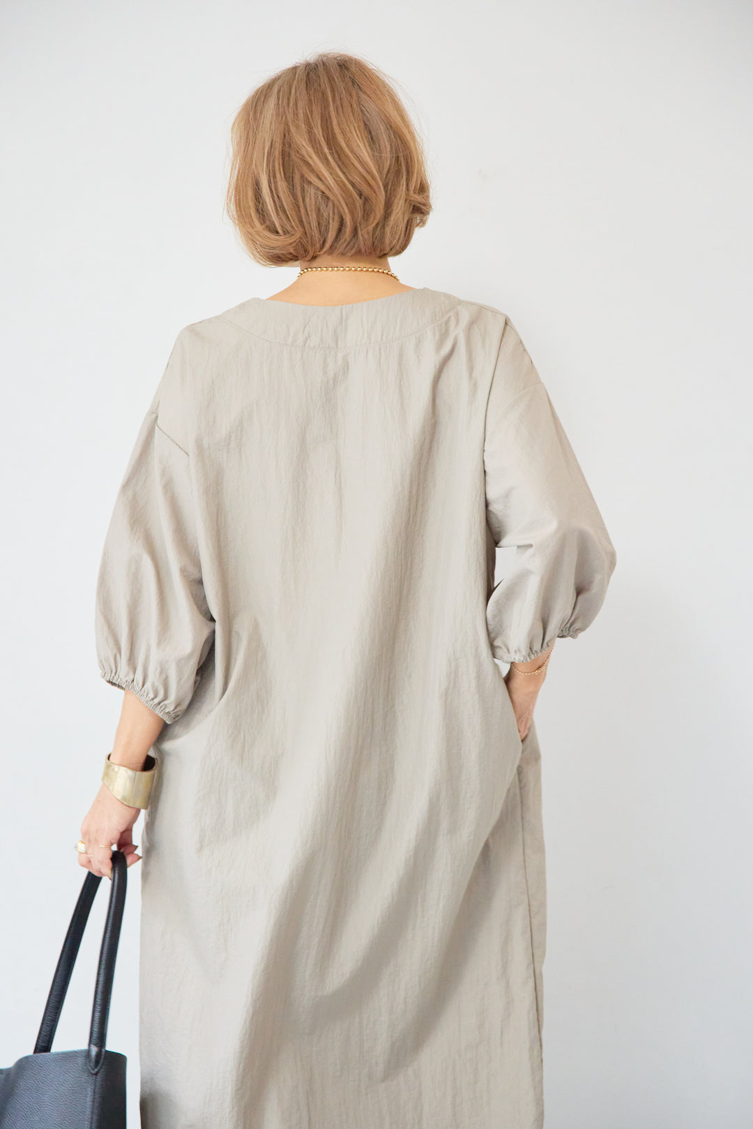 ワッシャー加工 Vネック パフスリーブ ロングワンピース