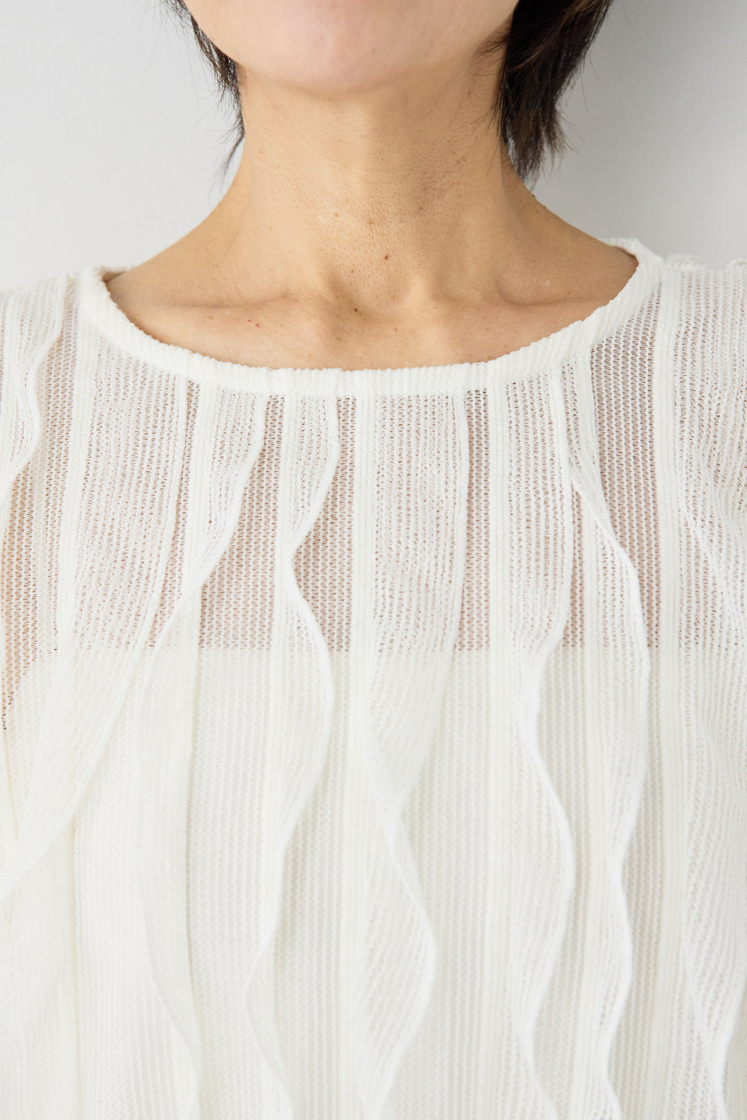 ウエービーレースブラウス