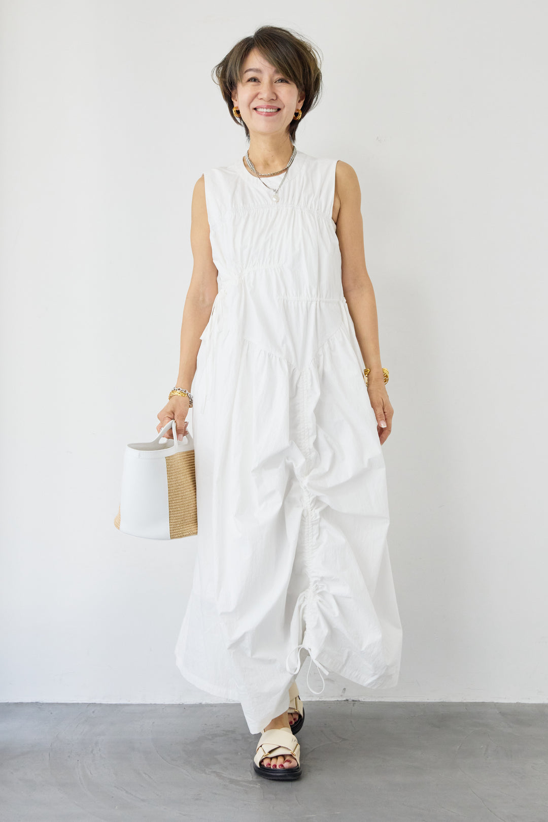 アシンメトリーギャザーワンピース