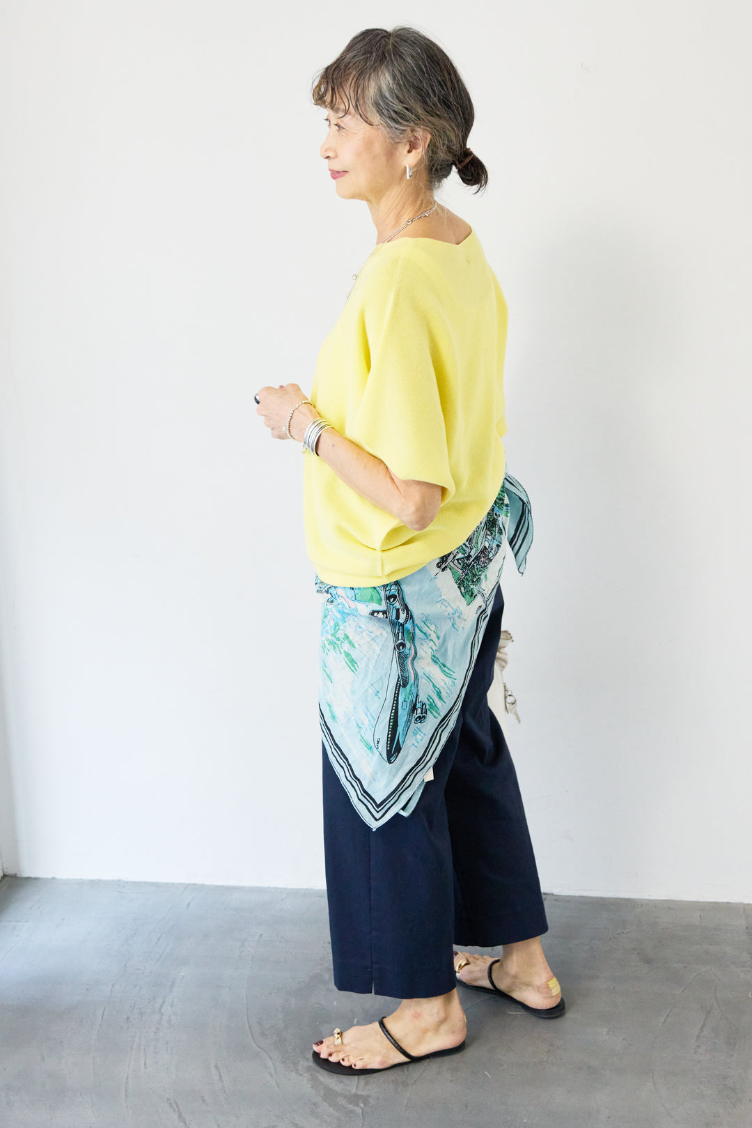 ウエストゴムテーパードパンツ