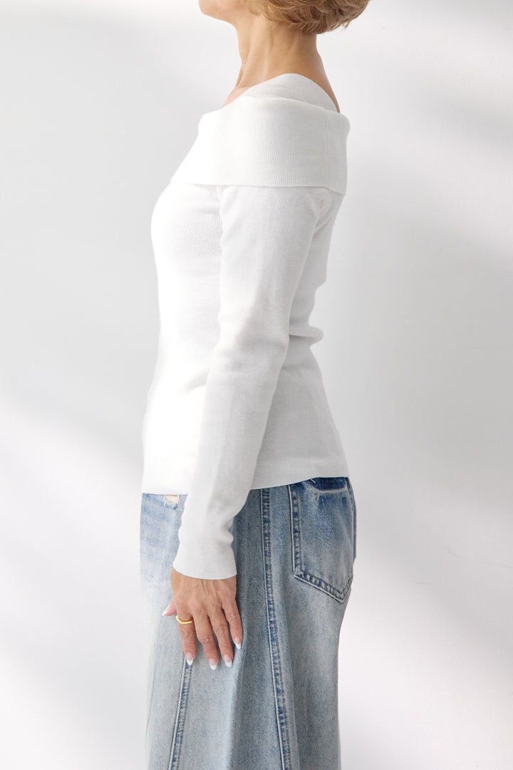 オフショルリブニット