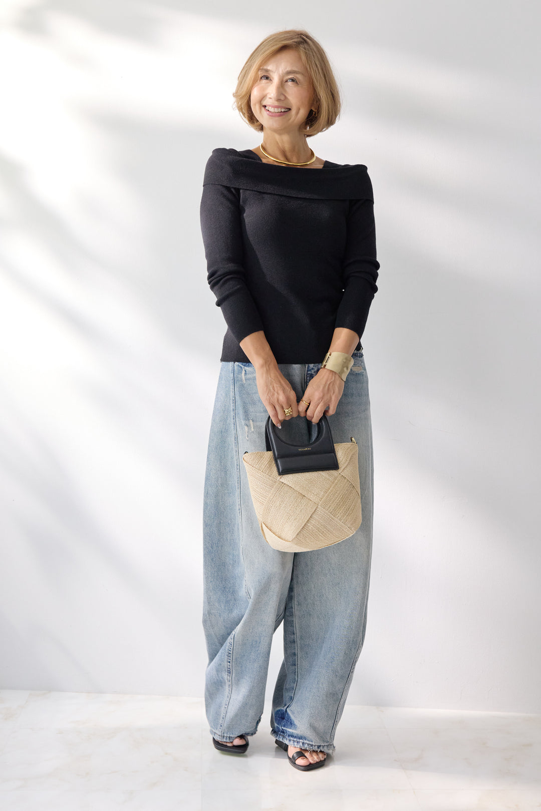 オフショルリブニット