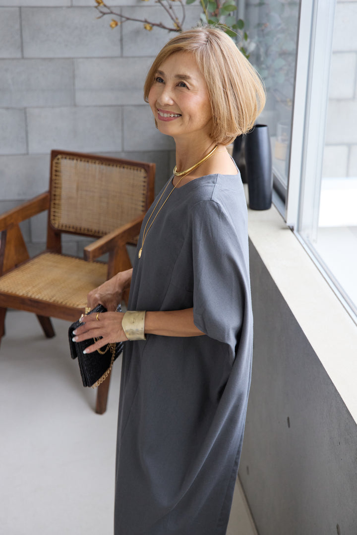 コクーンリネンワンピース